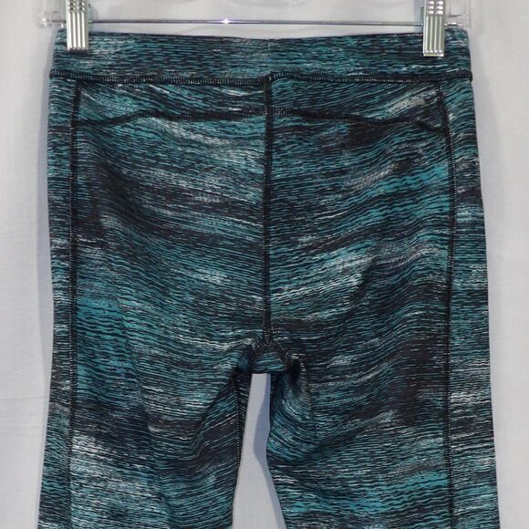 NWT adidas Techfit Training Capri Tights Blue Print - Picture 6 of 9